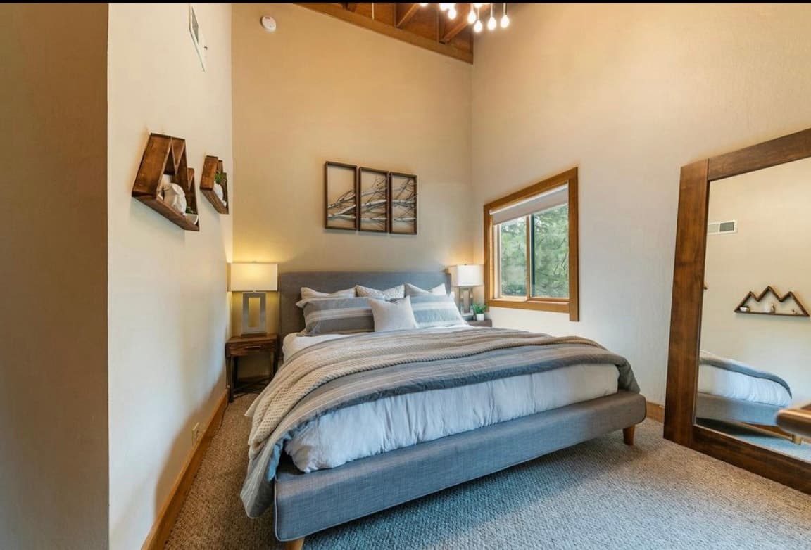 Northstar Ski-in Townhouse, Pool & Hot Tub Access - Photo 3