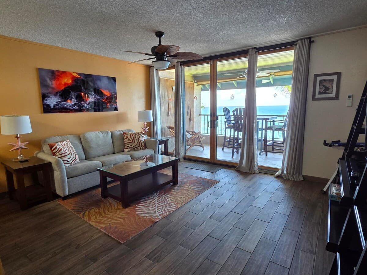 WOW! Kona Reef D36-Direct Oceanfront-Top Floor:A/C - Photo 2