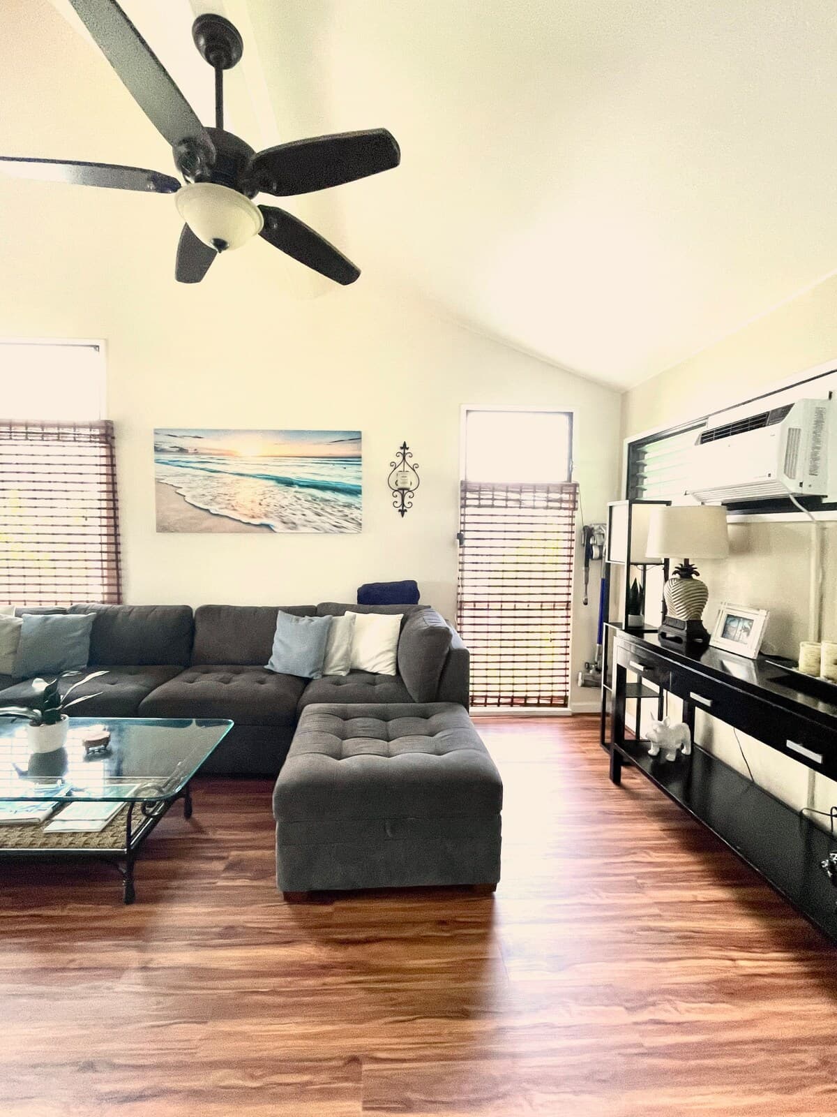 Bright, Airy, Central Loft with Lush Views - Photo 2