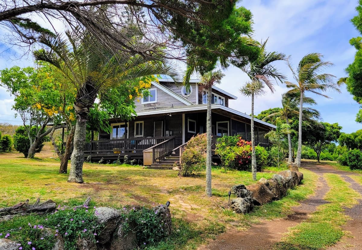 Home in Hawi · ★4.81 · 2 bedrooms · 3 beds · 1 bath - Photo 1