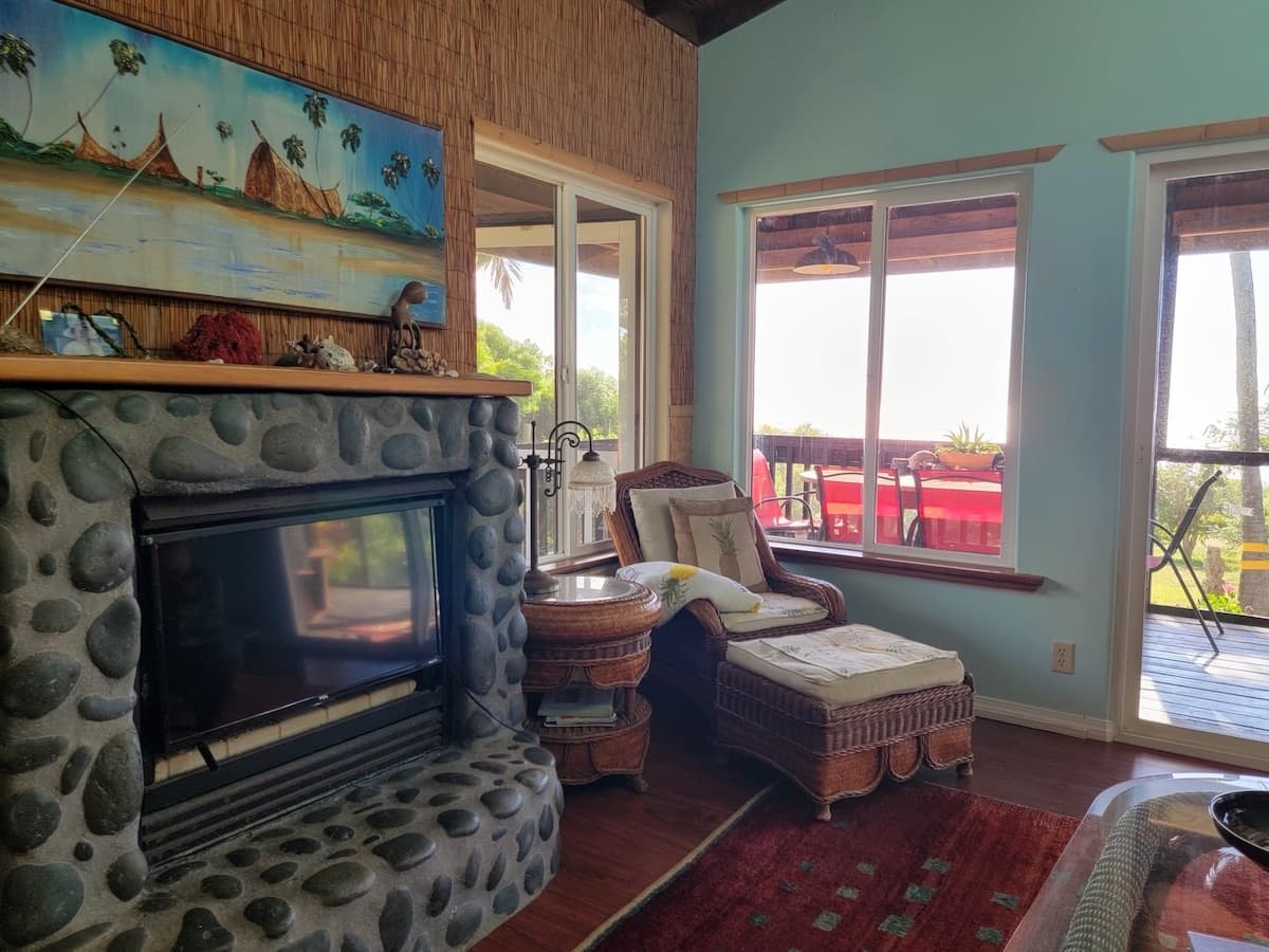 Home in Hawi · ★4.81 · 2 bedrooms · 3 beds · 1 bath - Photo 2