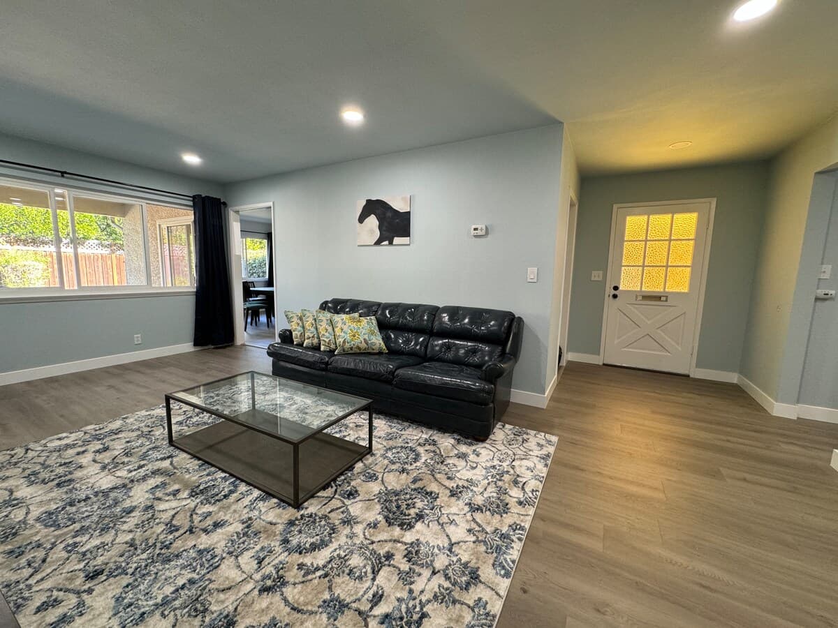 Willow Glen Home, Steps to Downtown Dining - Photo 2