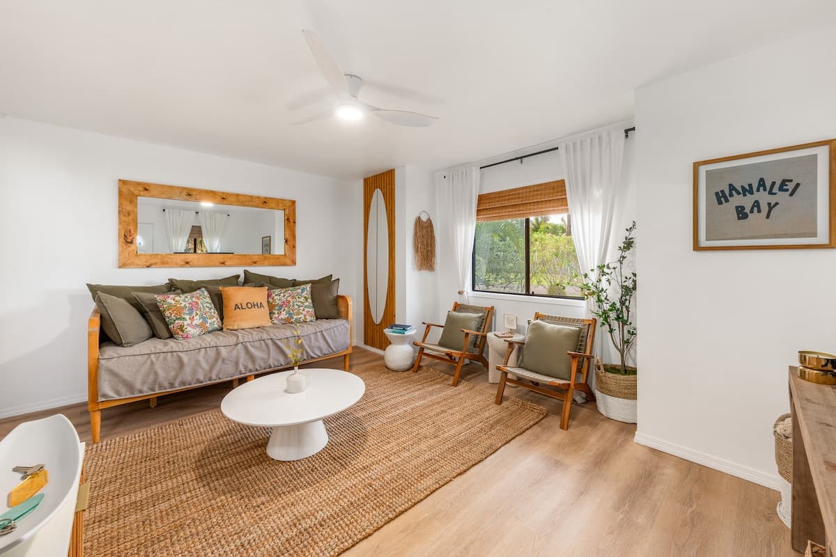 Home in Princeville · ★4.88 · 2 bedrooms · 4 beds · 1 bath - Photo 2