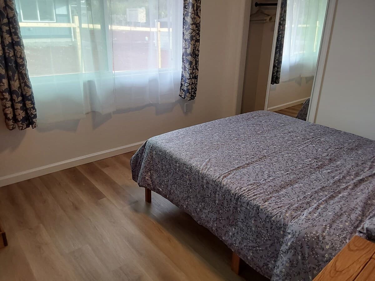 Home in Pahoa · ★4.33 · 1 bedroom · 1 bed · 1 shared bath - Photo 2