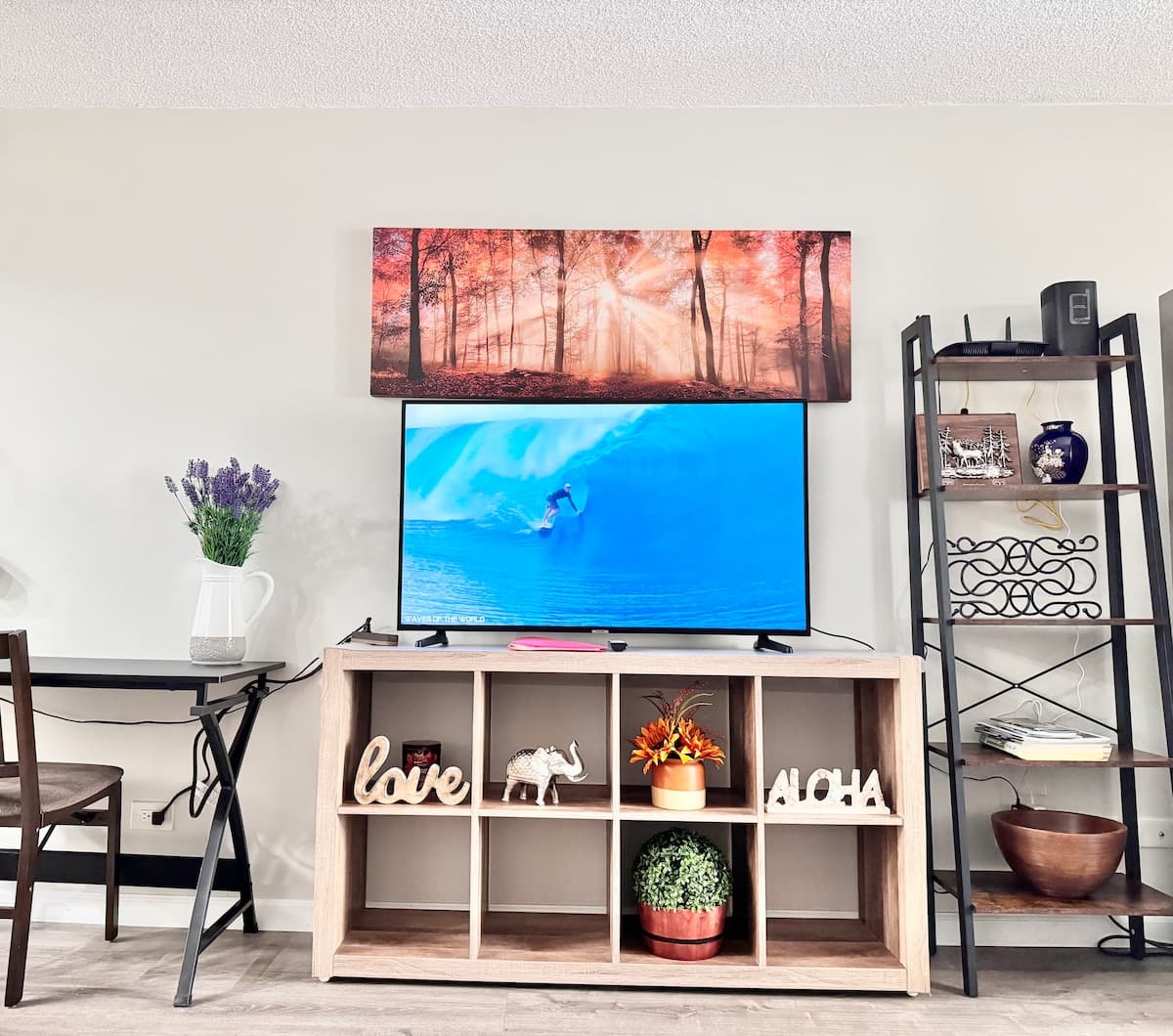 Condo in Honolulu · ★4.93 · 2 bedrooms · 4 beds · 2 private baths - Photo 1