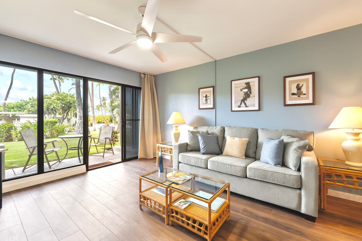 Condo in Kihei · ★4.95 · 1 bedroom · 2 beds · 1 private bath - Photo 2