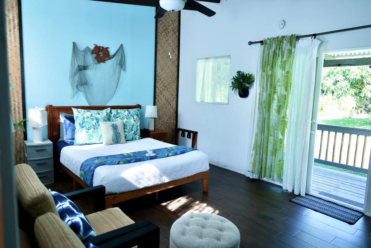 “Banana Cabana”Outdoor Shower, Private Lanai, Pool - Photo 2