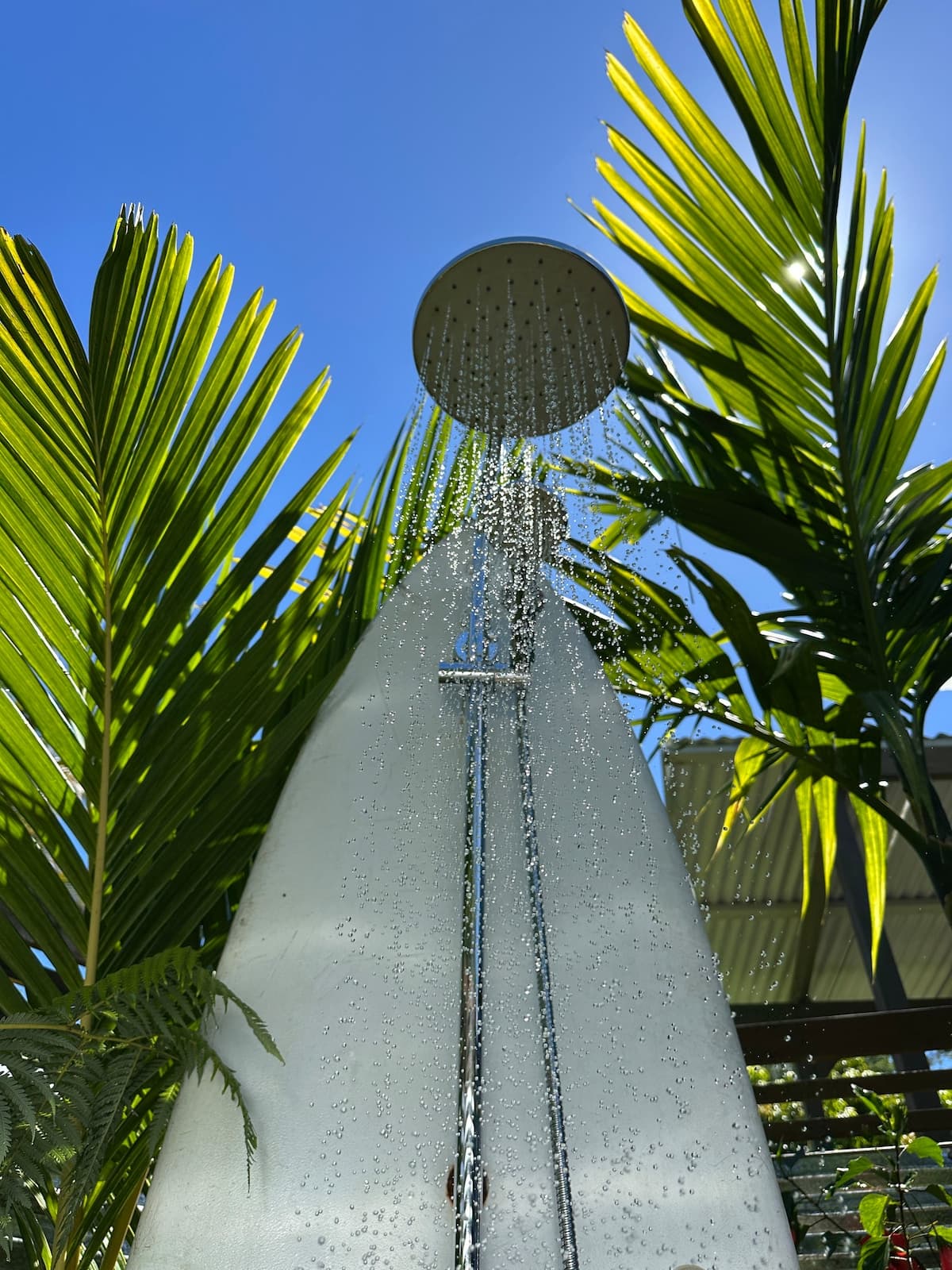 “Banana Cabana”Outdoor Shower, Private Lanai, Pool - Photo 1