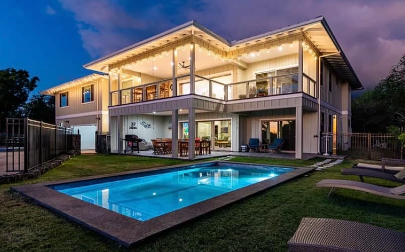 Home in Kailua-Kona · ★4.97 · 6 bedrooms · 12 beds · 5 baths - Photo 1