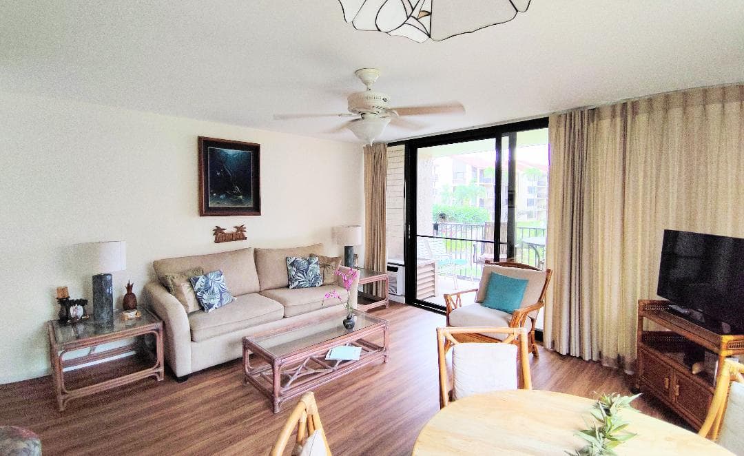 Condo in Lahaina · ★4.86 · 1 bedroom · 1 bed · 1 bath - Photo 2