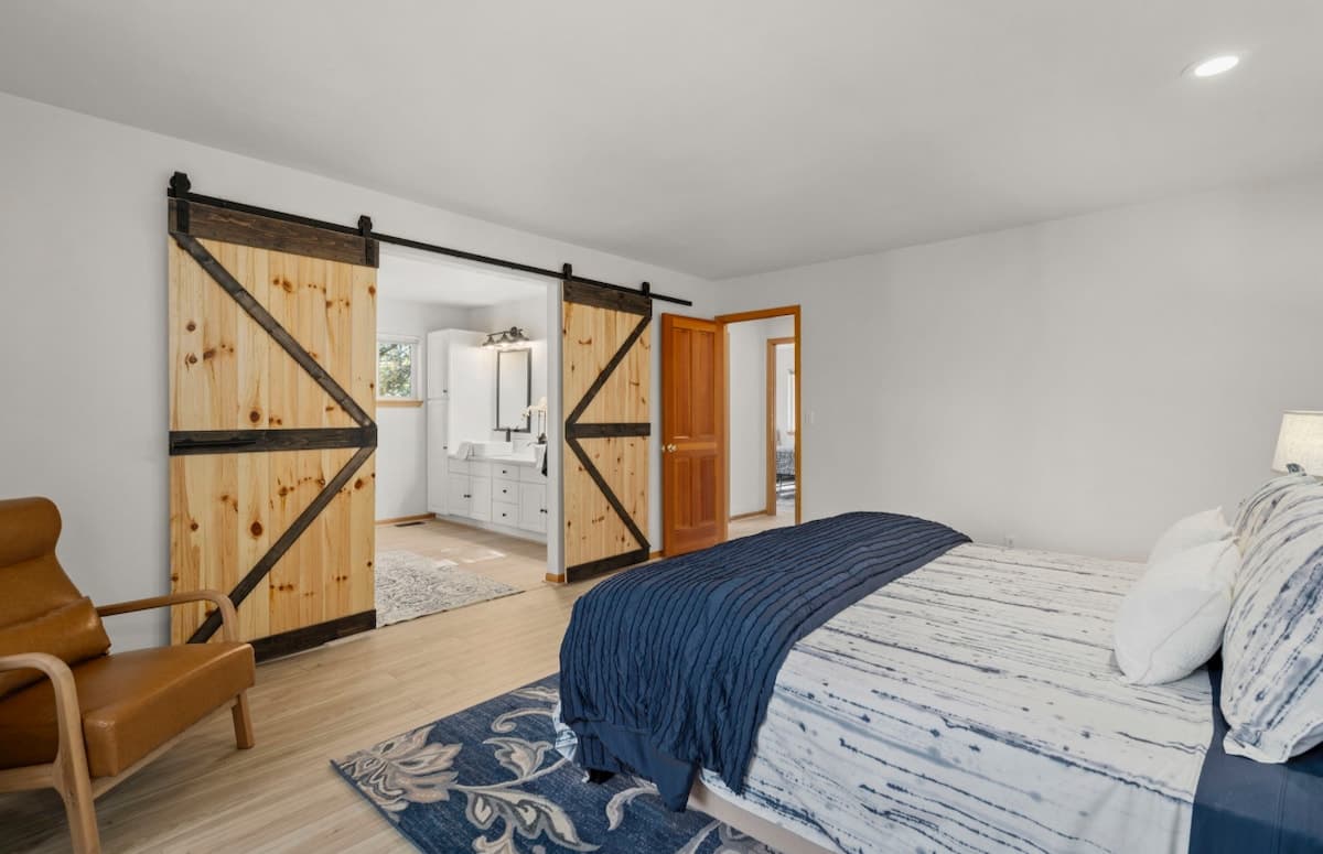 Home in Incline Village · ★5.0 · 4 bedrooms · 7 beds · 3 private baths - Photo 1