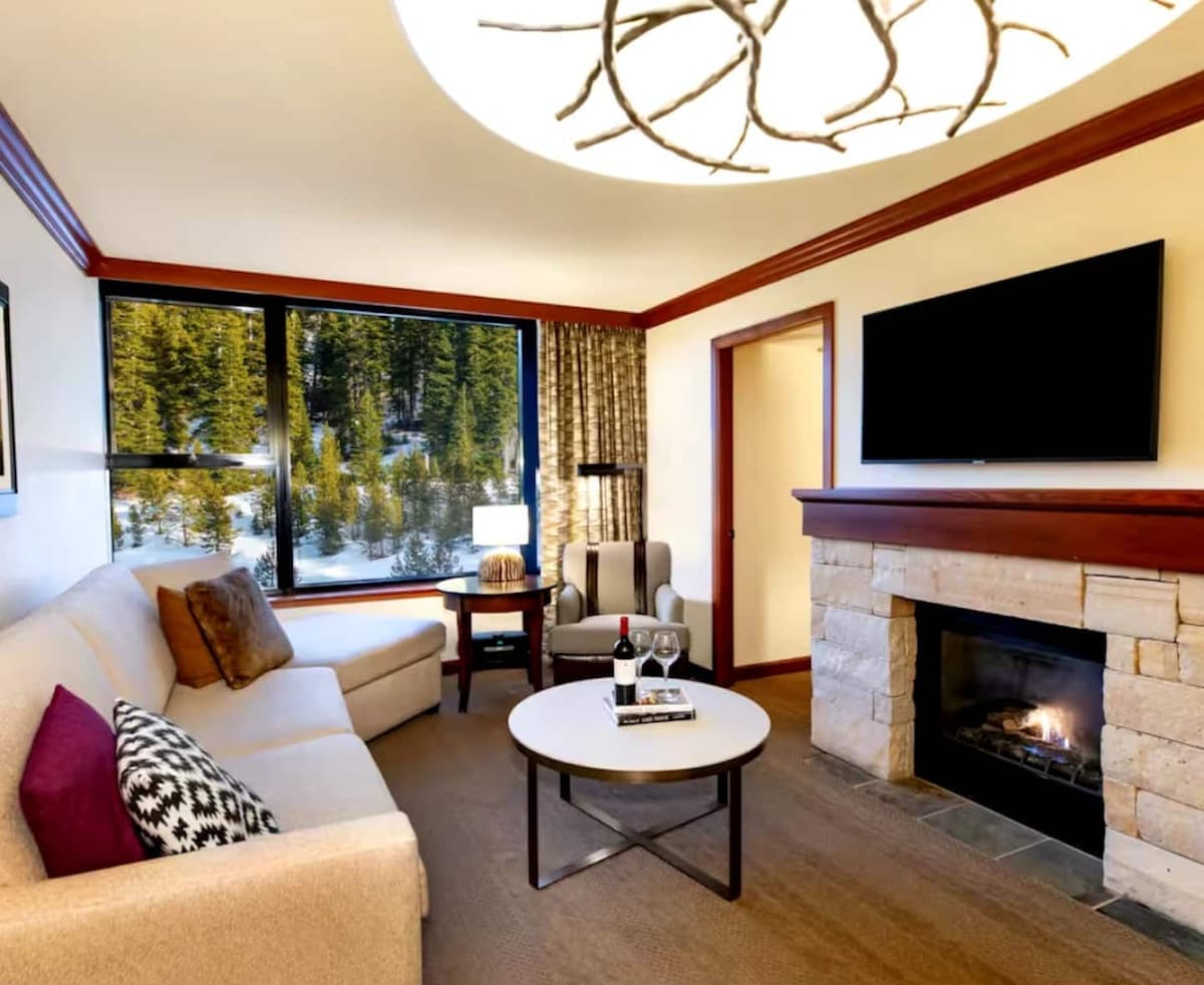 Ski-in/Ski-out Suite with Pool & Water Slide - Photo 1