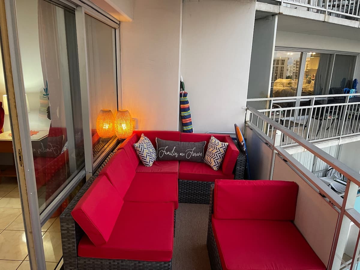Hotel in Honolulu · ★4.9 · 1 bedroom · 1 bed · 1 private bath - Photo 1