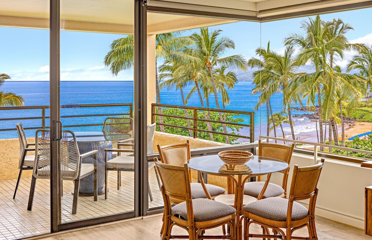 Condo in Kihei · ★4.83 · 2 bedrooms · 4 beds · 2 baths - Photo 1