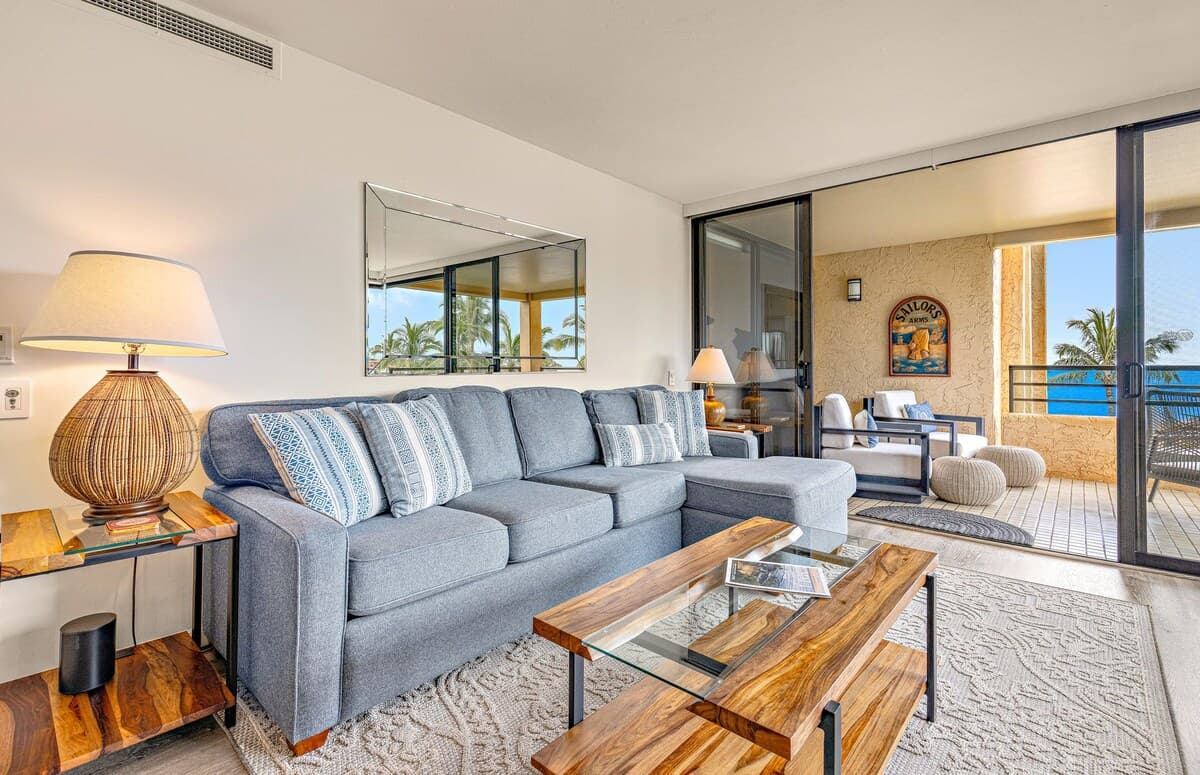 Condo in Kihei · ★4.83 · 2 bedrooms · 4 beds · 2 baths - Photo 5