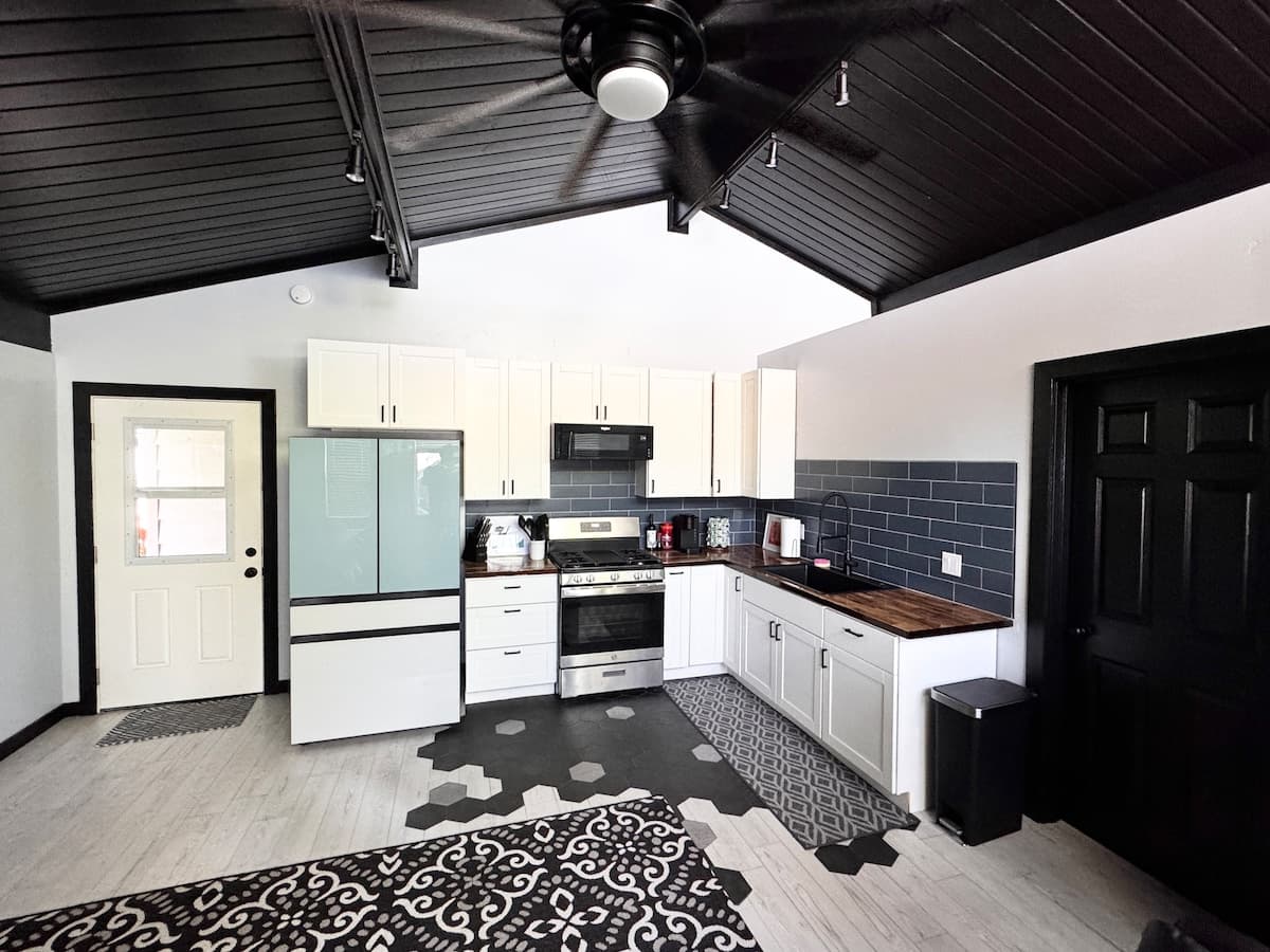 Modern Private 1BR Apt on Family Homestead • Kona - Photo 3