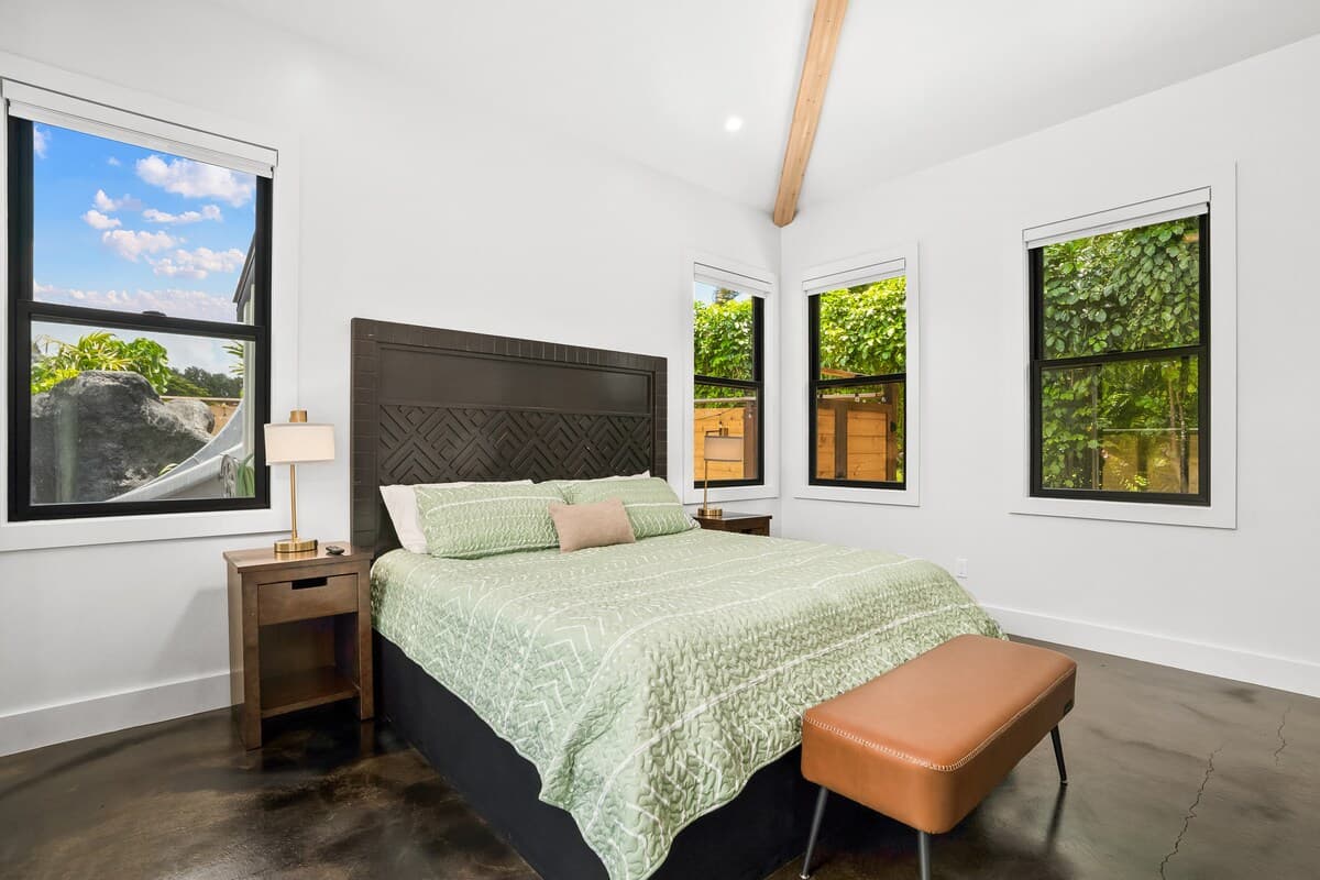 Home in Princeville · ★5.0 · 4 bedrooms · 11 beds · 7.5 private baths - Photo 2