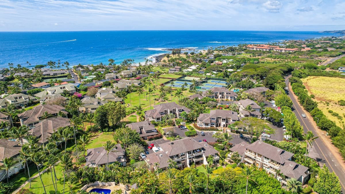 Townhouse in Koloa Kauai · ★4.61 · 2 bedrooms · 3 beds · 1 bath - Photo 1