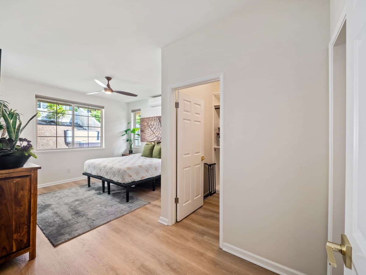 Home in Waianae · ★4.98 · 4 bedrooms · 5 beds · 2.5 private baths - Photo 4