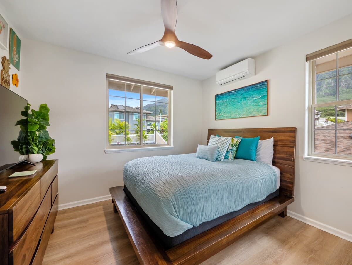 Home in Waianae · ★4.98 · 4 bedrooms · 5 beds · 2.5 private baths - Photo 3