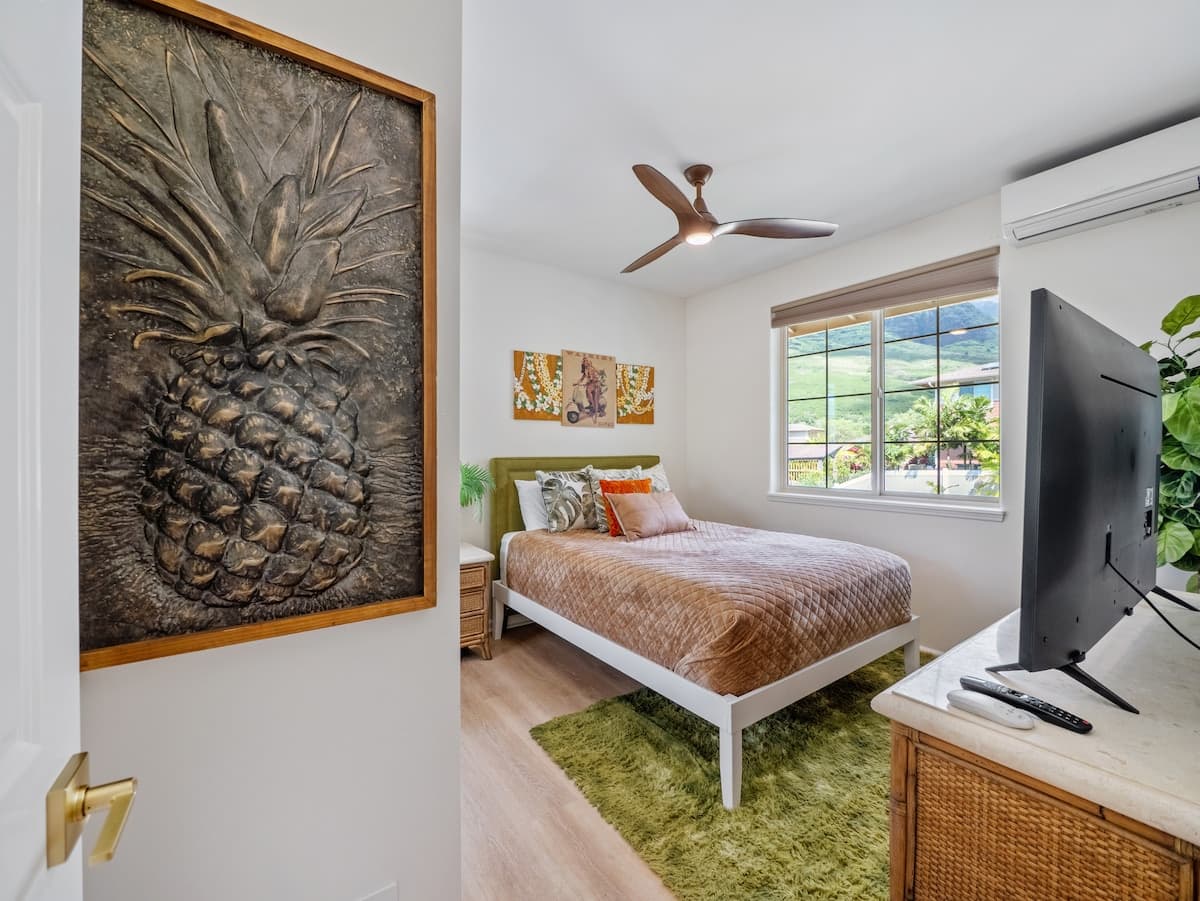 Home in Waianae · ★4.98 · 4 bedrooms · 5 beds · 2.5 private baths - Photo 2