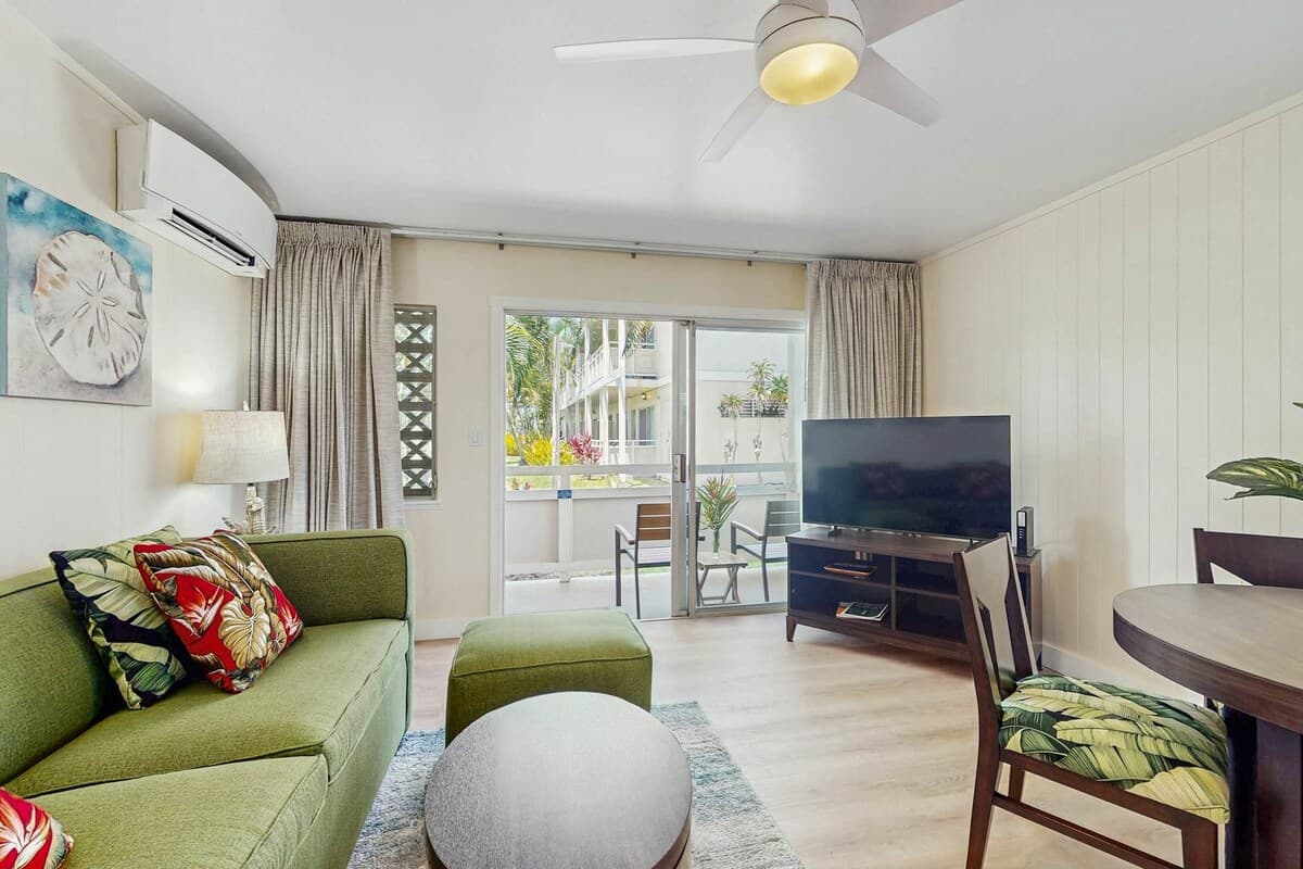 Condo in Kapaa · ★4.63 · 1 bedroom · 2 beds · 1 shared bath - Photo 2