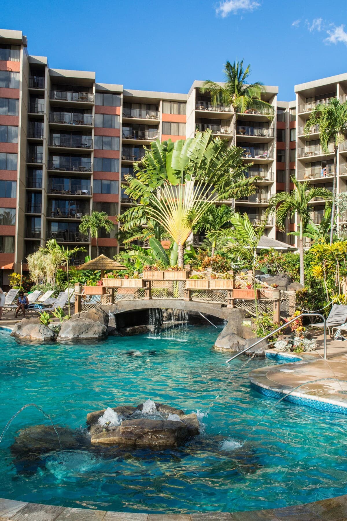 Condo in Lahaina · ★4.71 · 2 bedrooms · 3 beds · 2 baths - Photo 4