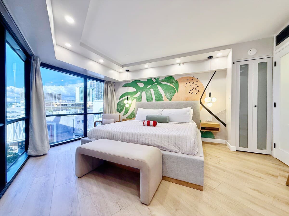 Financial District 1BR-Fully Renovated w/Parking - Photo 1