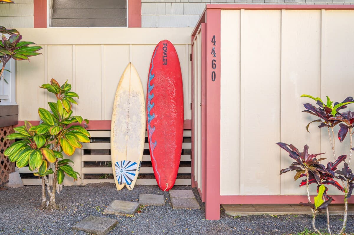 Home in Hanalei · ★4.98 · 3 bedrooms · 3 beds · 3 baths - Photo 4