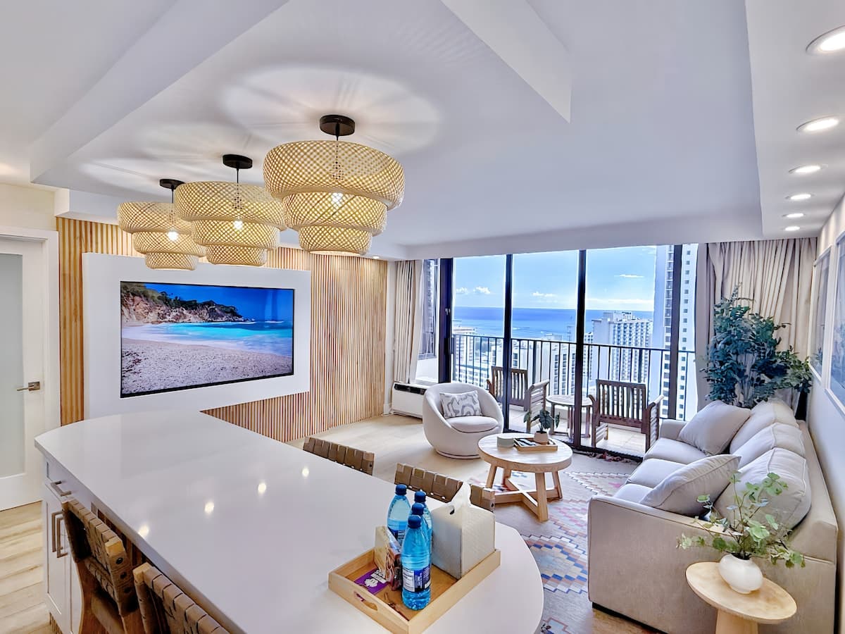 29FL-Ultra Upscale Modern 1BR-Ocean View w/Parking - Photo 2