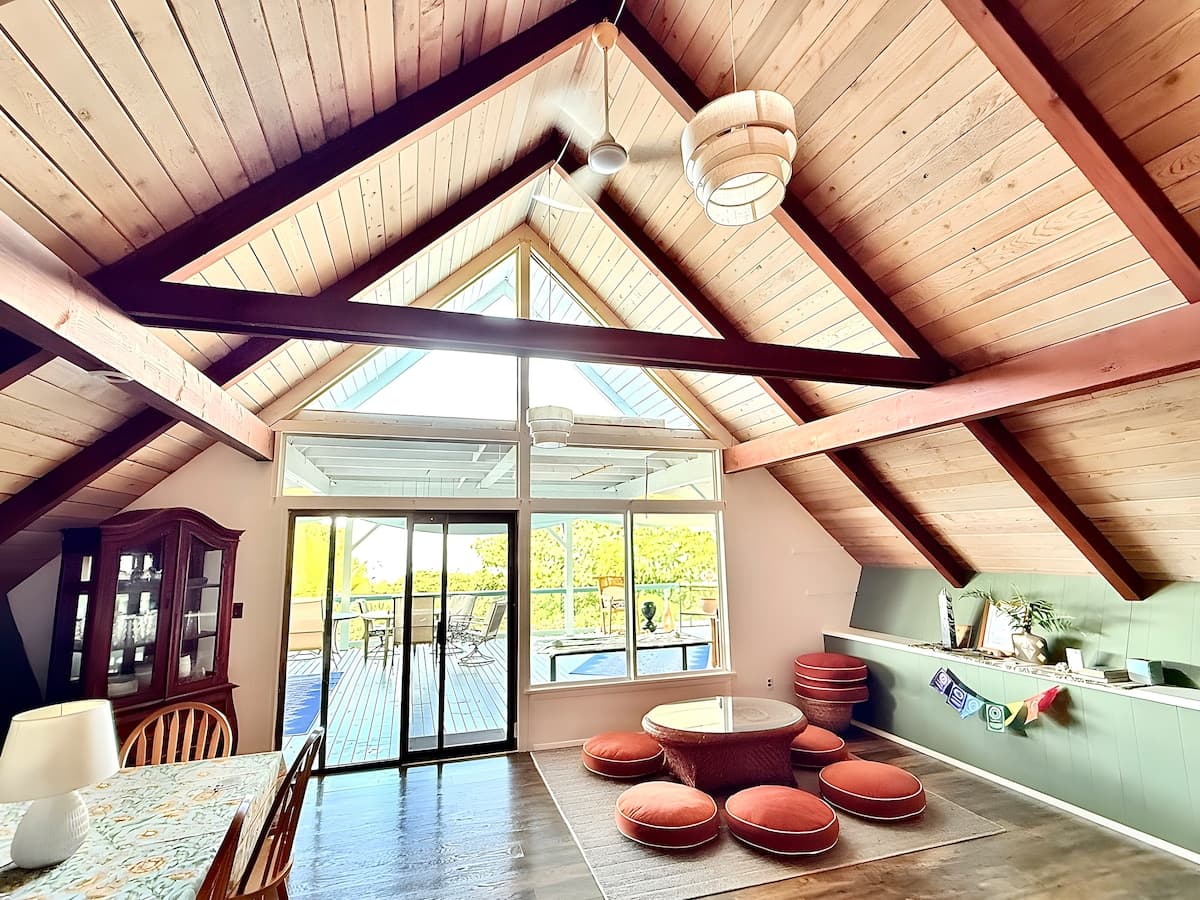 Charming farmhouse with huge oceanview patio lanai - Photo 2