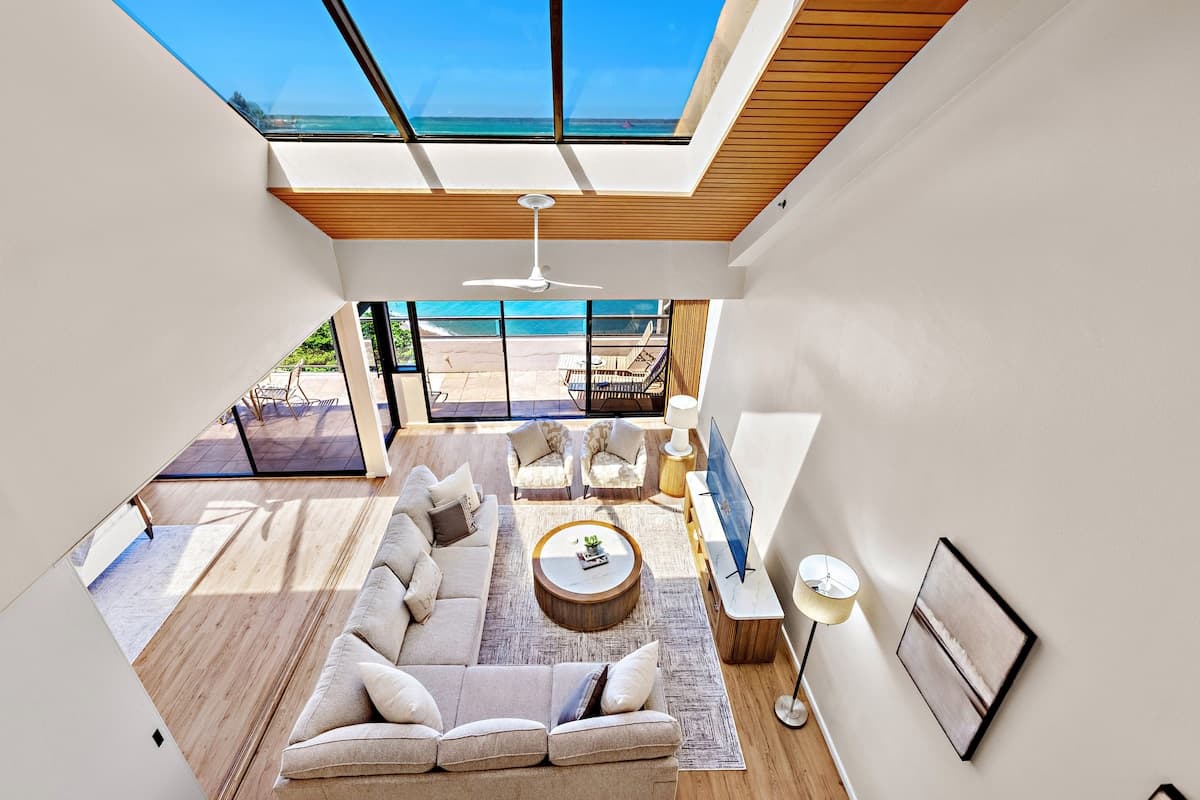 Condo in Lahaina · ★4.92 · 3 bedrooms · 6 beds · 3 baths - Photo 2