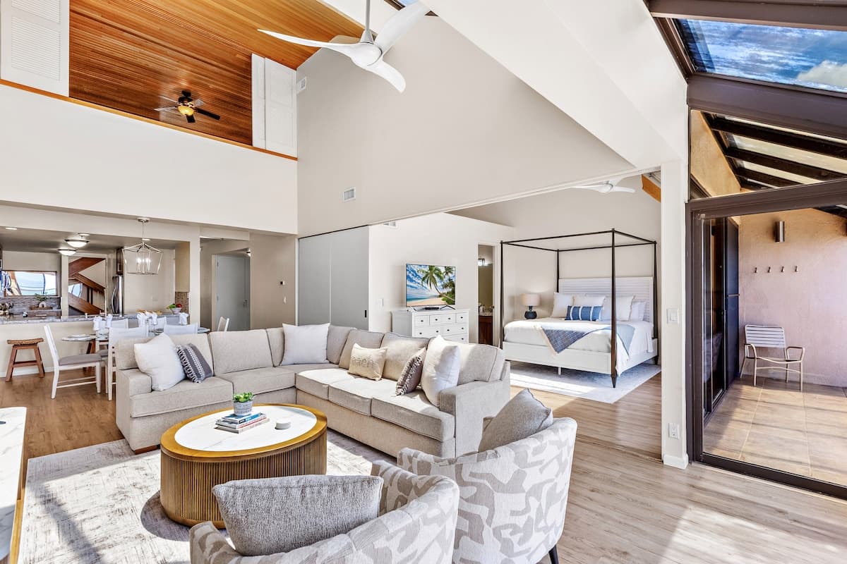 Condo in Lahaina · ★4.92 · 3 bedrooms · 6 beds · 3 baths - Photo 5