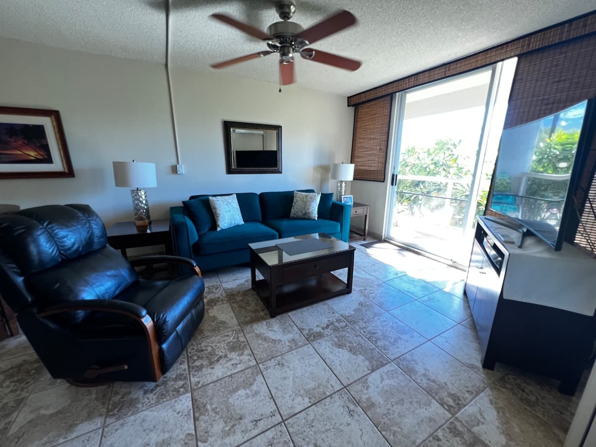 Condo in Kihei · ★4.94 · 1 bedroom · 1 bed · 2 baths - Photo 1