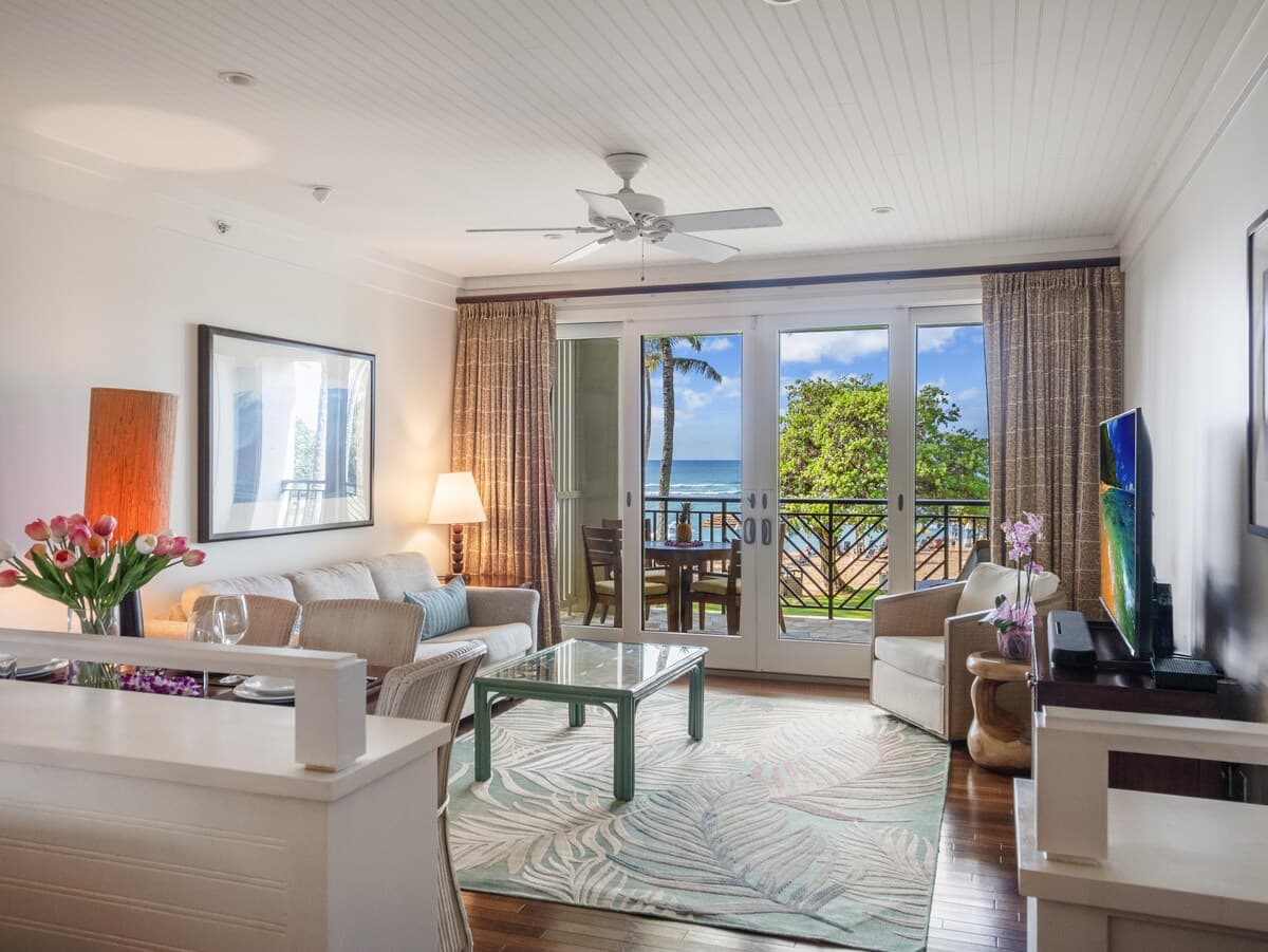 Villa in Kahuku · ★4.91 · Studio · 2 beds · 1 private bath - Photo 5