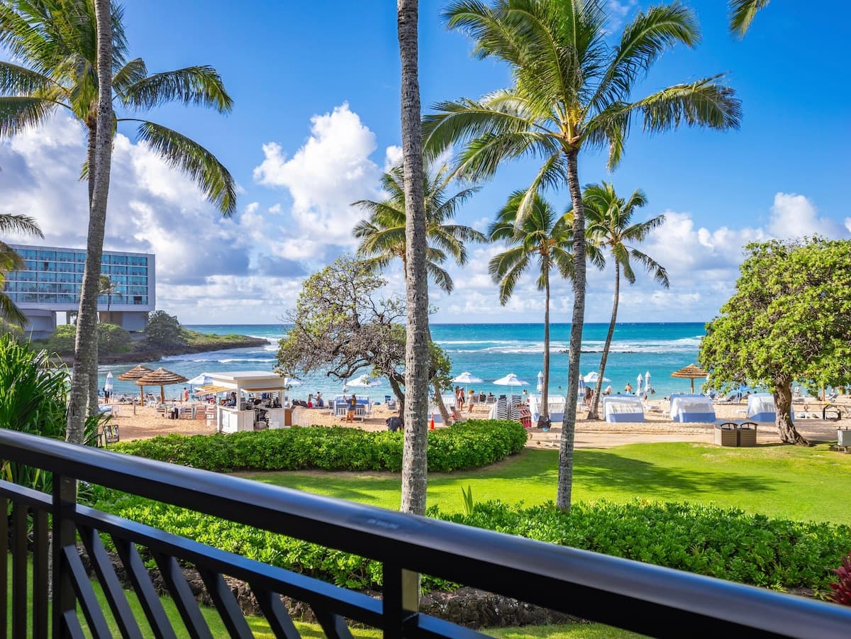 Villa in Kahuku · ★4.91 · Studio · 2 beds · 1 private bath - Photo 3