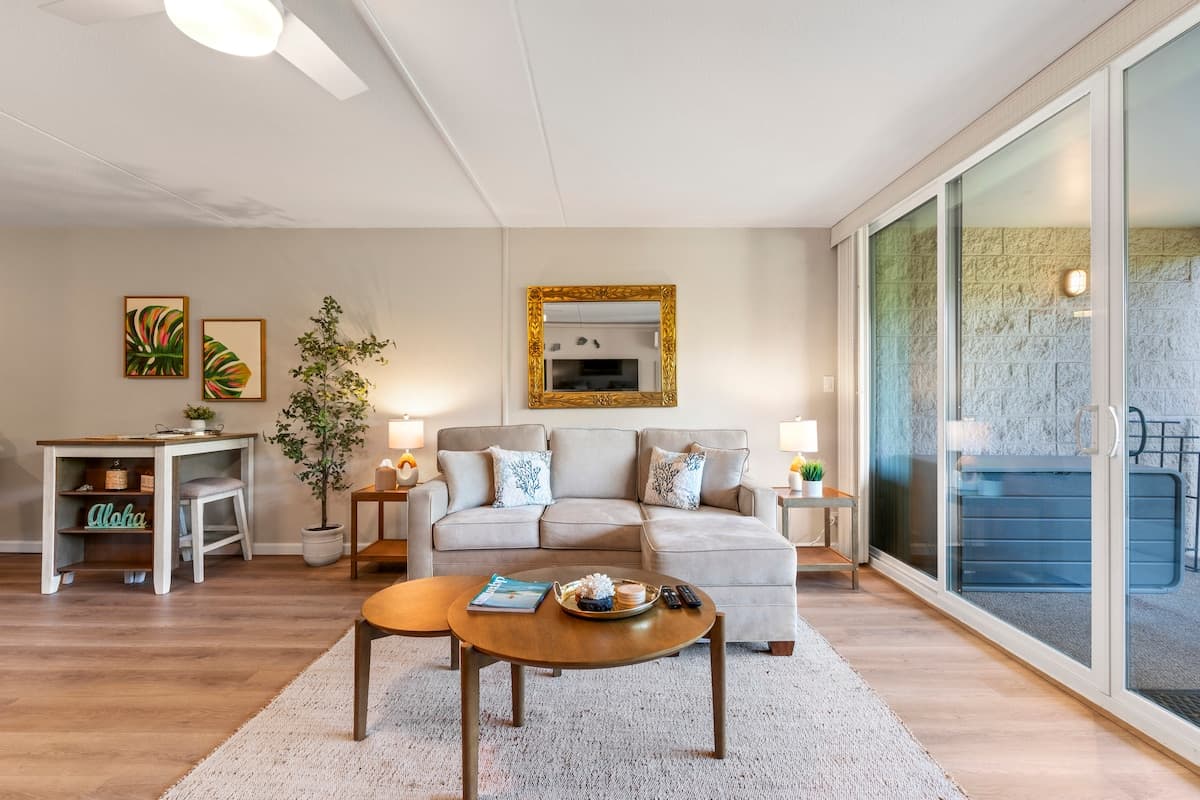 Condo in Kihei · ★4.97 · 1 bedroom · 3 beds · 1 bath - Photo 2