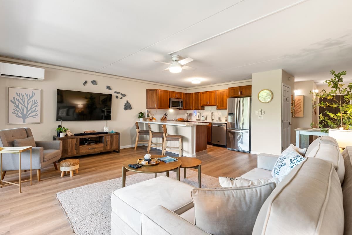 Condo in Kihei · ★4.97 · 1 bedroom · 3 beds · 1 bath - Photo 1