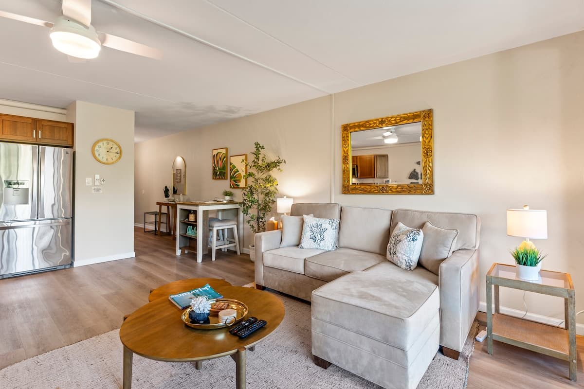 Condo in Kihei · ★4.97 · 1 bedroom · 3 beds · 1 bath - Photo 3