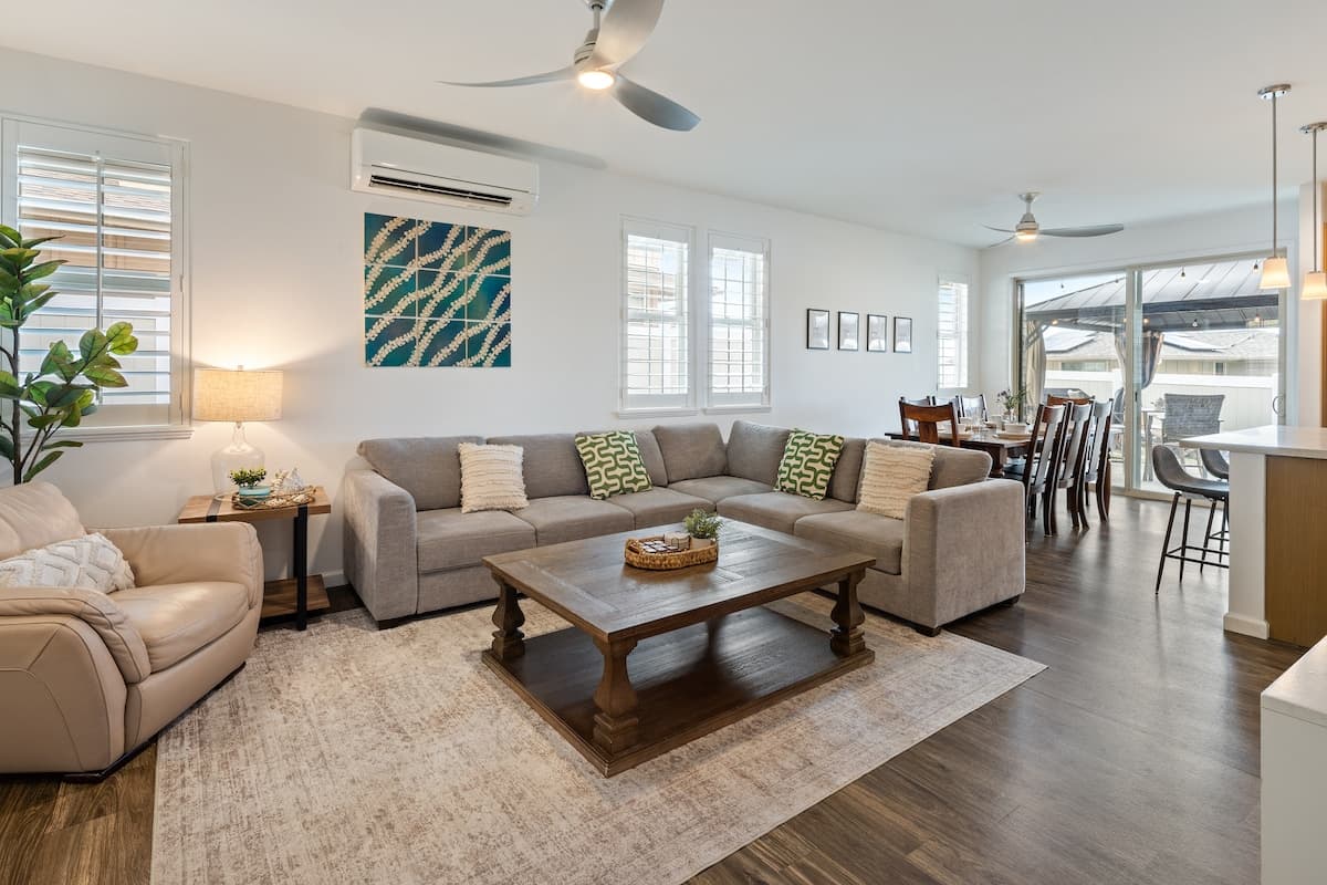 Home in Waianae · ★4.87 · 3 bedrooms · 5 beds · 2 private baths - Photo 5