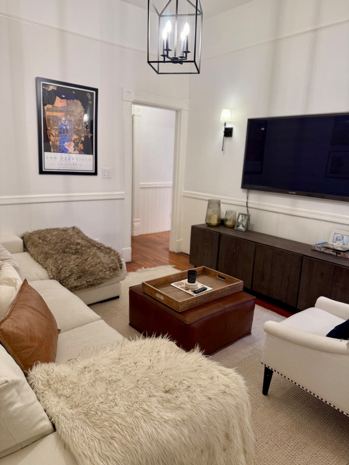 Victorian Flat in Hayes Valley, Pet-Friendly - Photo 3