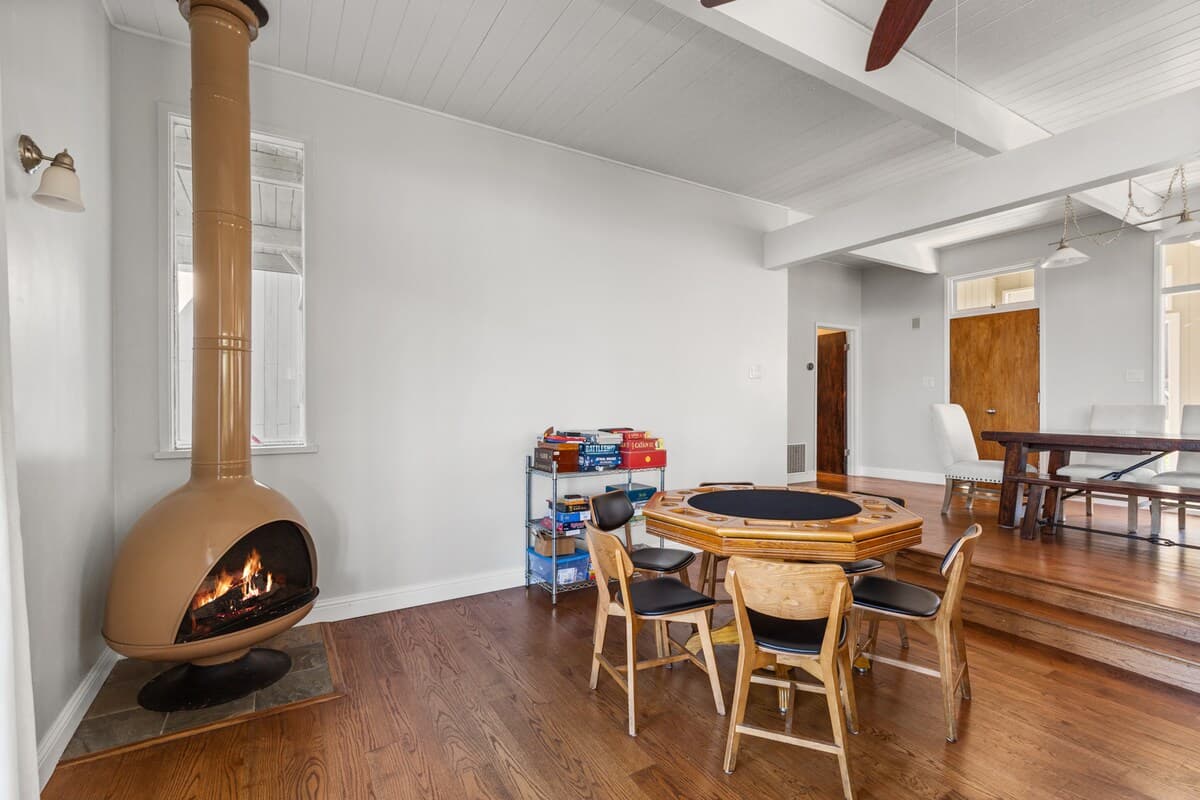 Berkeley Hills Home with Panoramic Bay Views - Photo 4