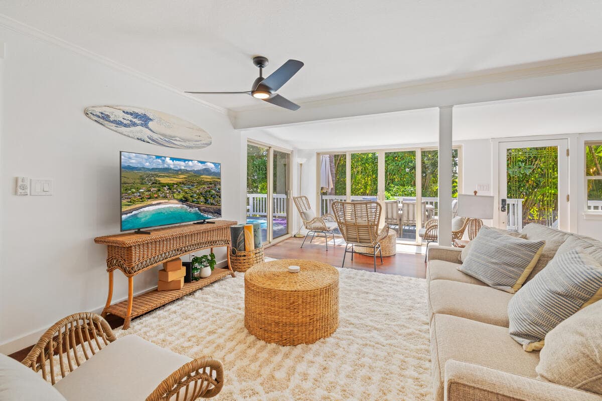 Home in Koloa · ★5.0 · 2 bedrooms · 3 beds · 1 bath - Photo 3