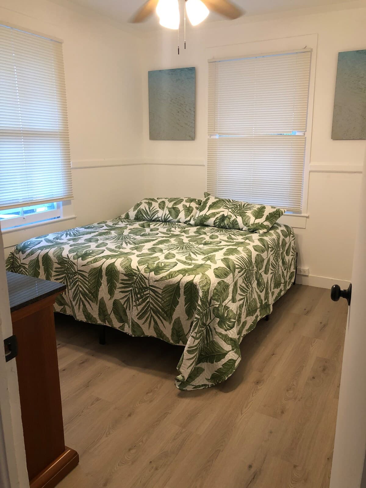 Home in Hilo · ★4.85 · 2 bedrooms · 3 beds · 1 private bath - Photo 3