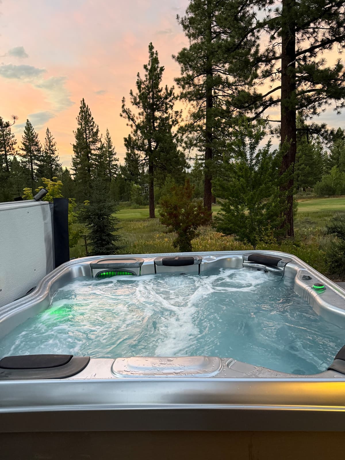 Schaffer's Mill Townhome with Hot Tub & Views - Photo 1