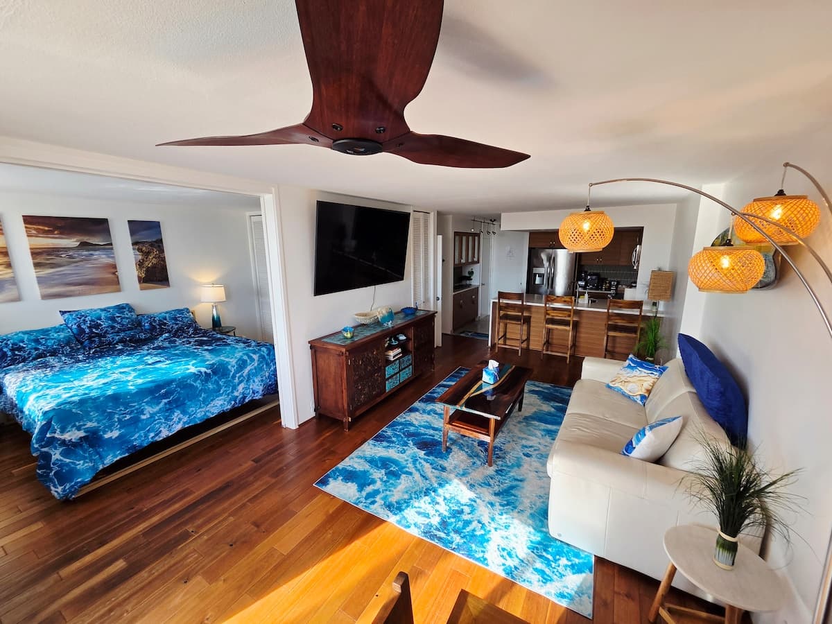 Ocean & Marina View Suite - Photo 1