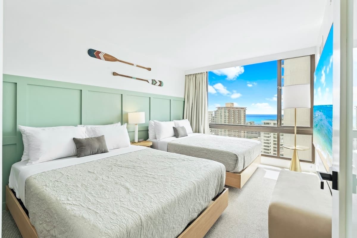 19F-Upscale & Modern 1BR-Waikiki Beach - Photo 1