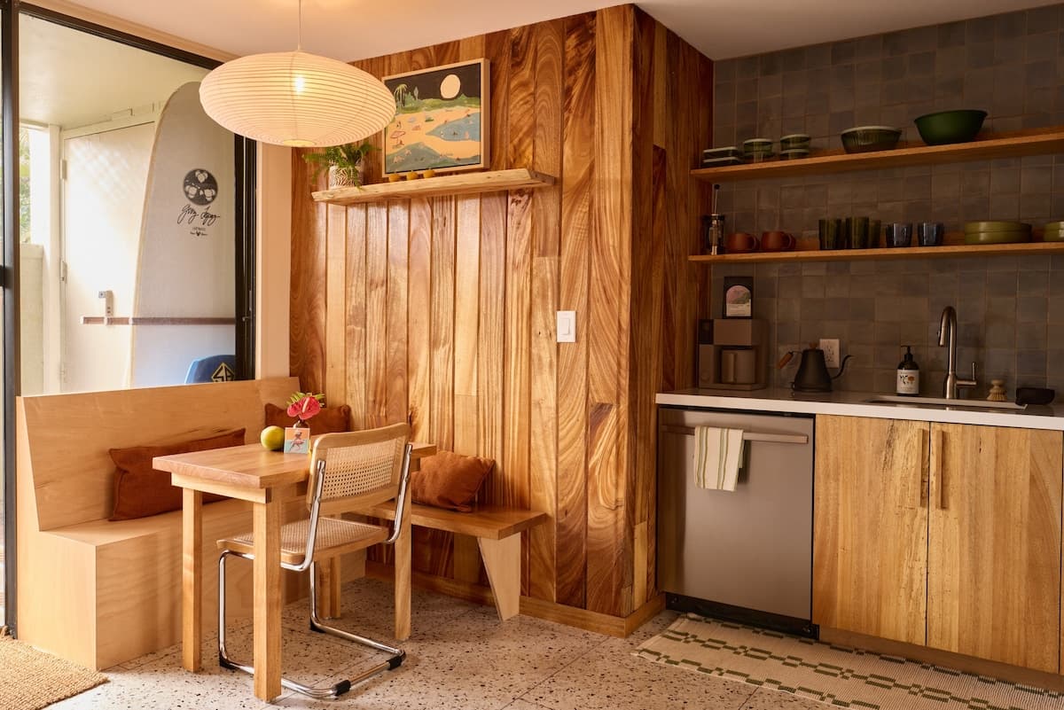 Condo in Kahuku · ★4.98 · Studio · 2 beds · 1 private bath - Photo 1