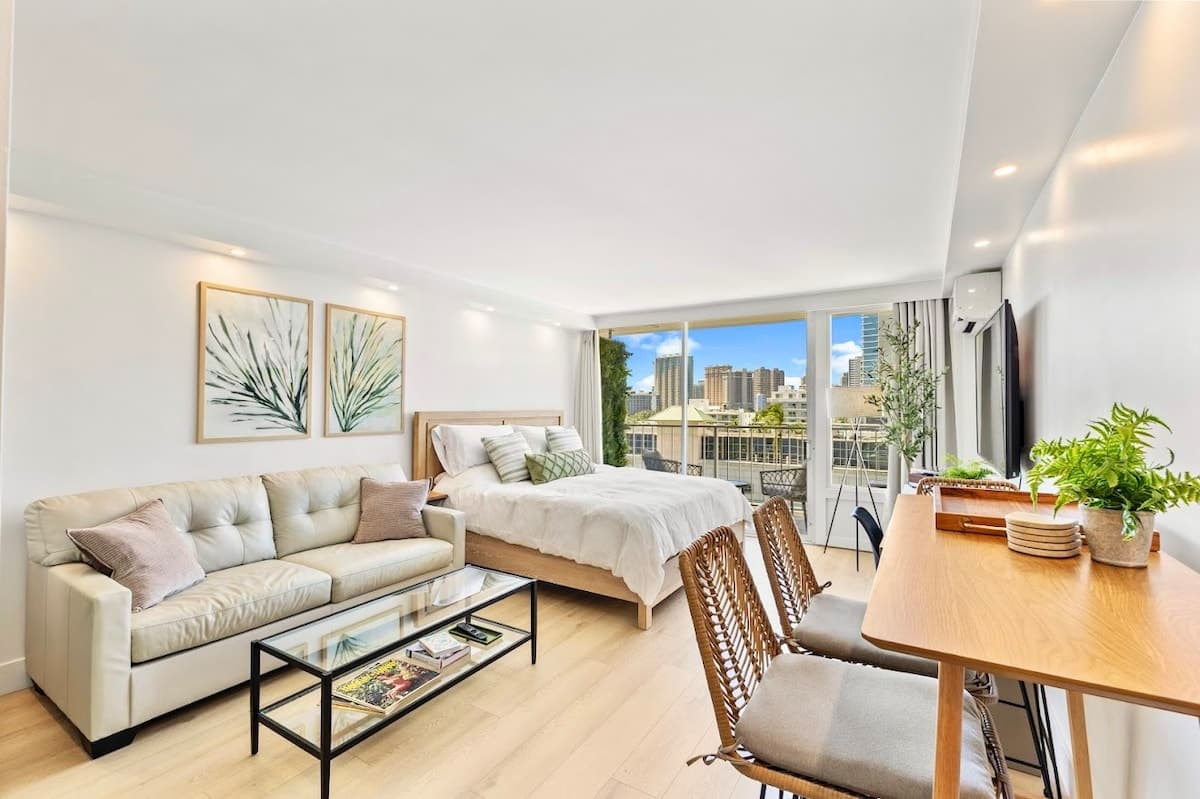 New! Elegant King Studio-Waikiki Beach w/Parking - Photo 1