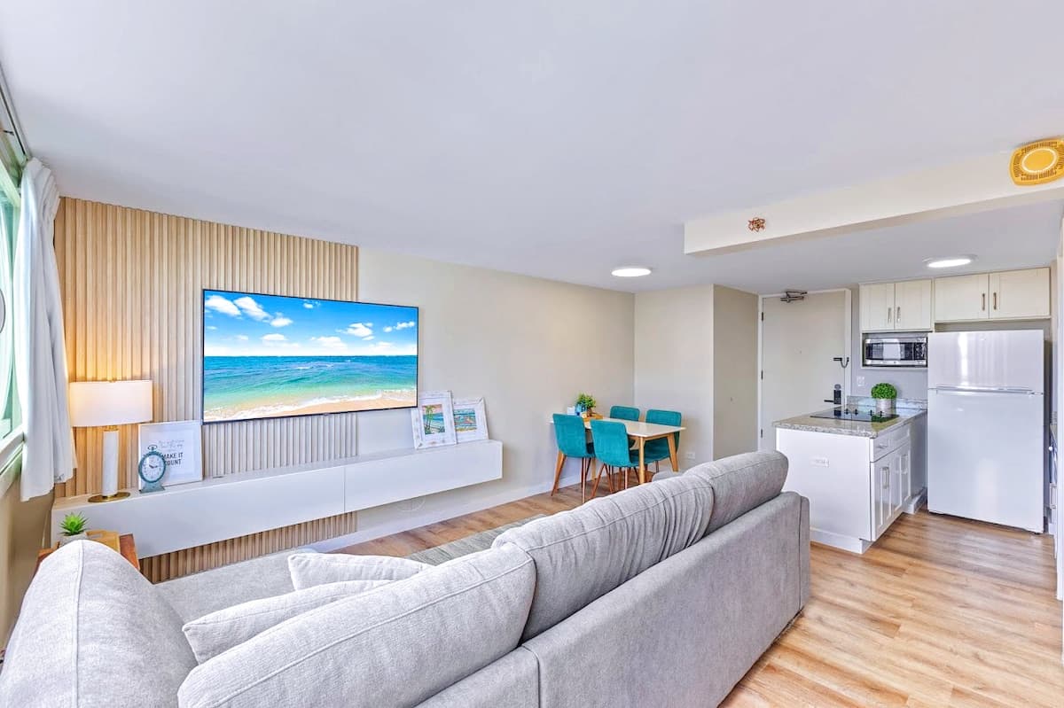 21FL-Cozy 1BR Family/Group Condo-Waikiki Beach - Photo 4
